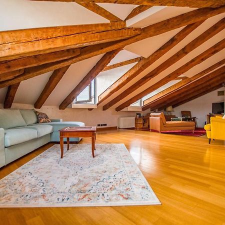 Апартаменти Panorama Loft Трієст Екстер'єр фото